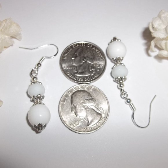 Handmade Earrings White Beaded Elegant NWT 5228 - Picture 3 of 8
